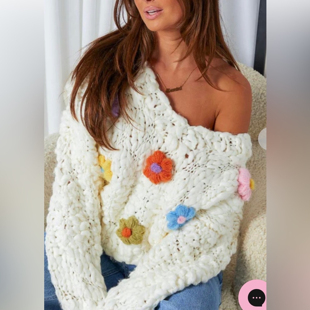 Flower sweater. Size s/m